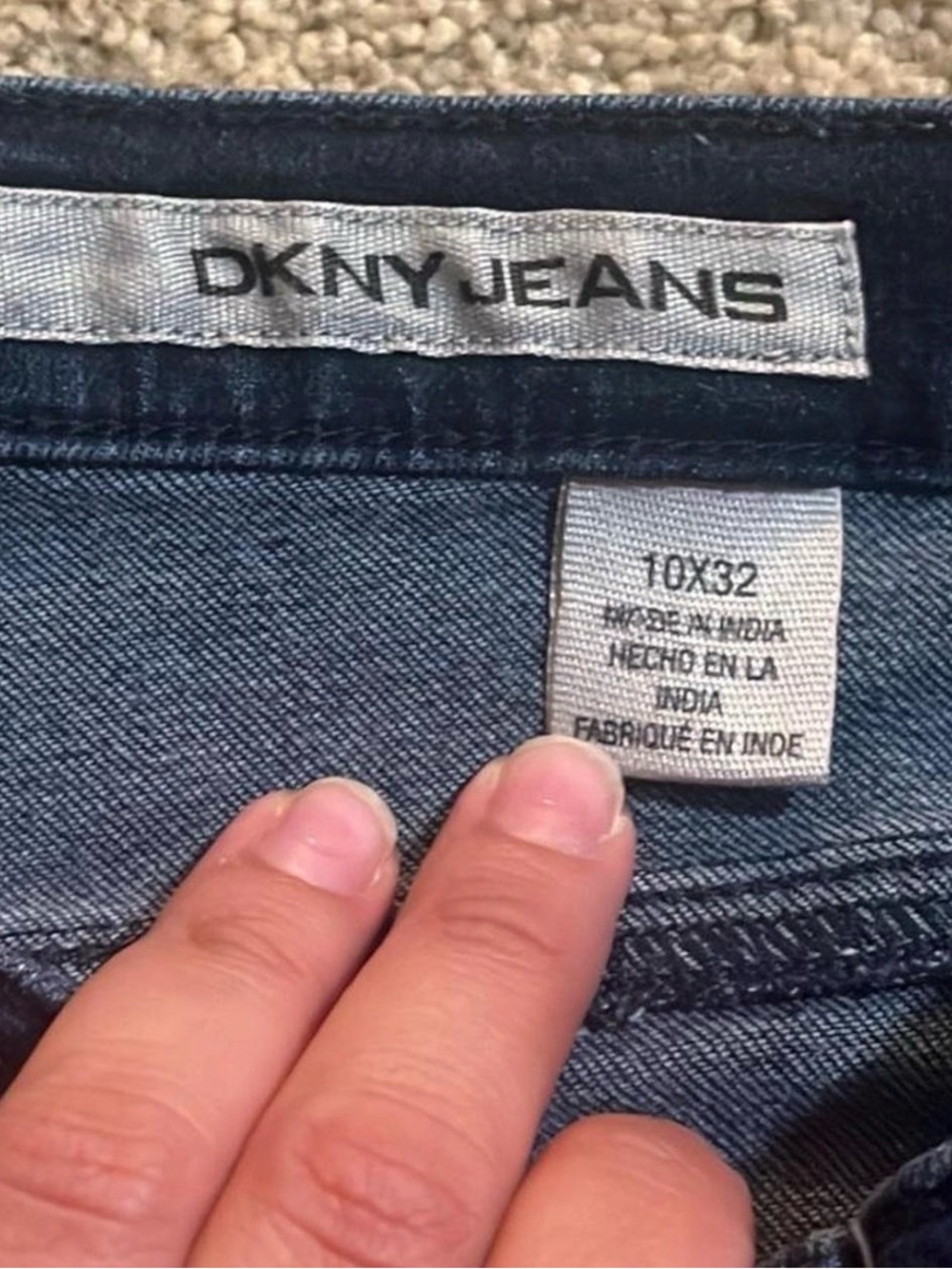 DKNY Dark Indigo Straight Leg Jeans 10x32 - Picture 3 of 8